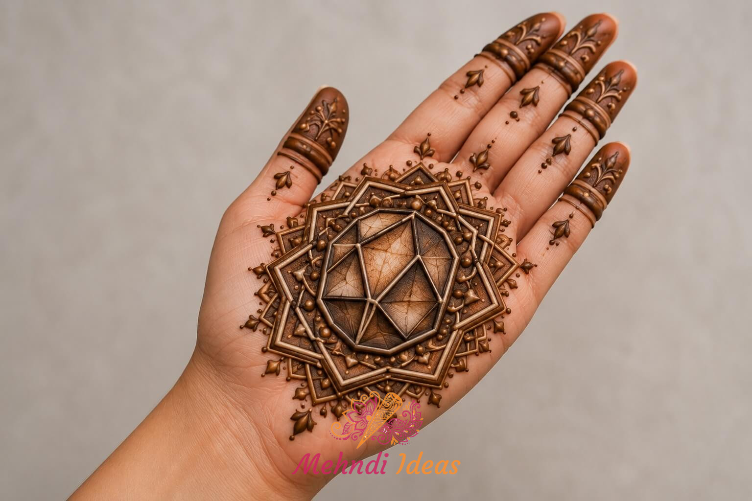 Crystal Facet Medallion 3D Bridal Front Hand Mehndi Design