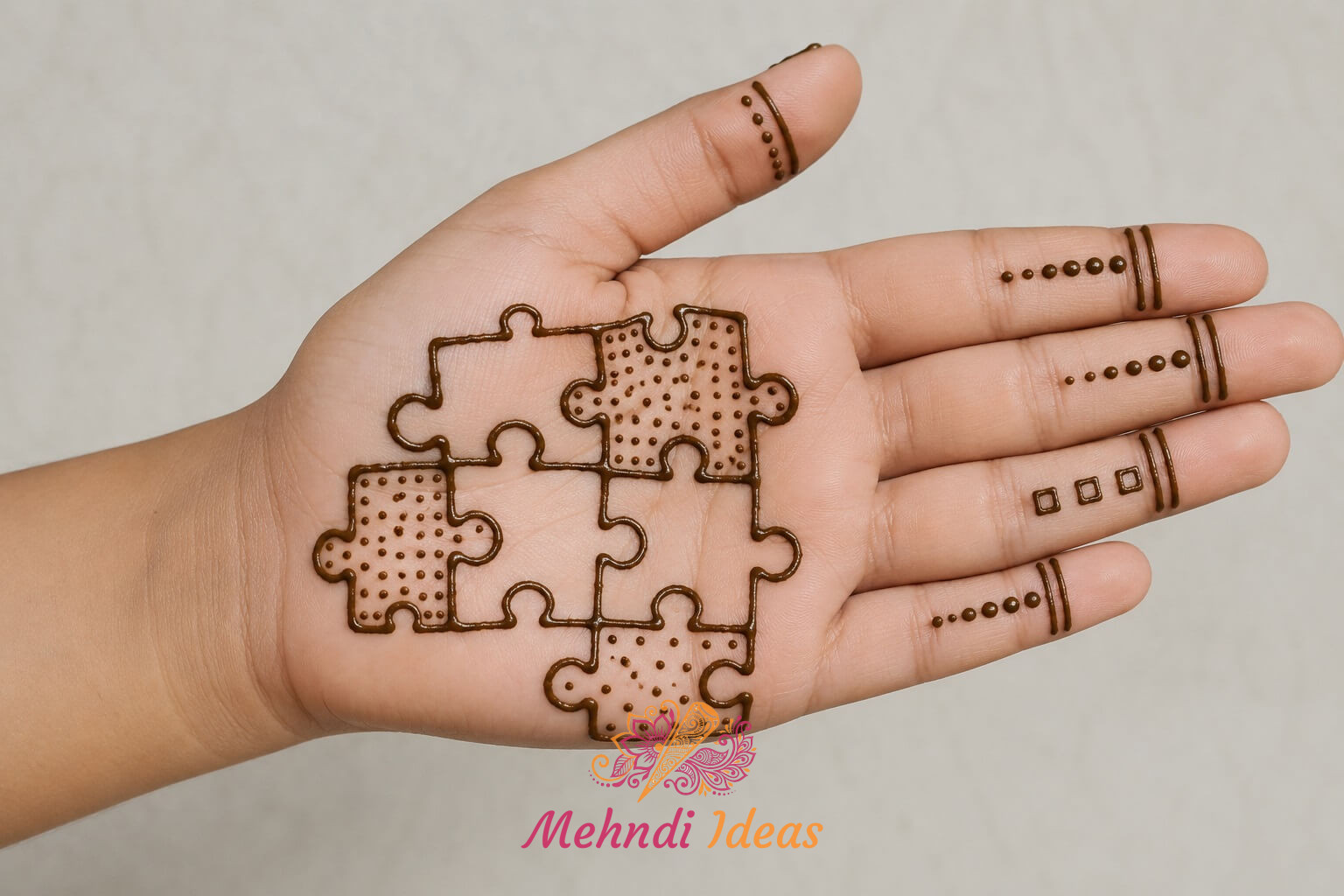 11 Sal Ke Bacchon Ki Mehndi Design में जिगसॉ पज़ल फ्रंट हैंड मेहंदी डिज़ाइन