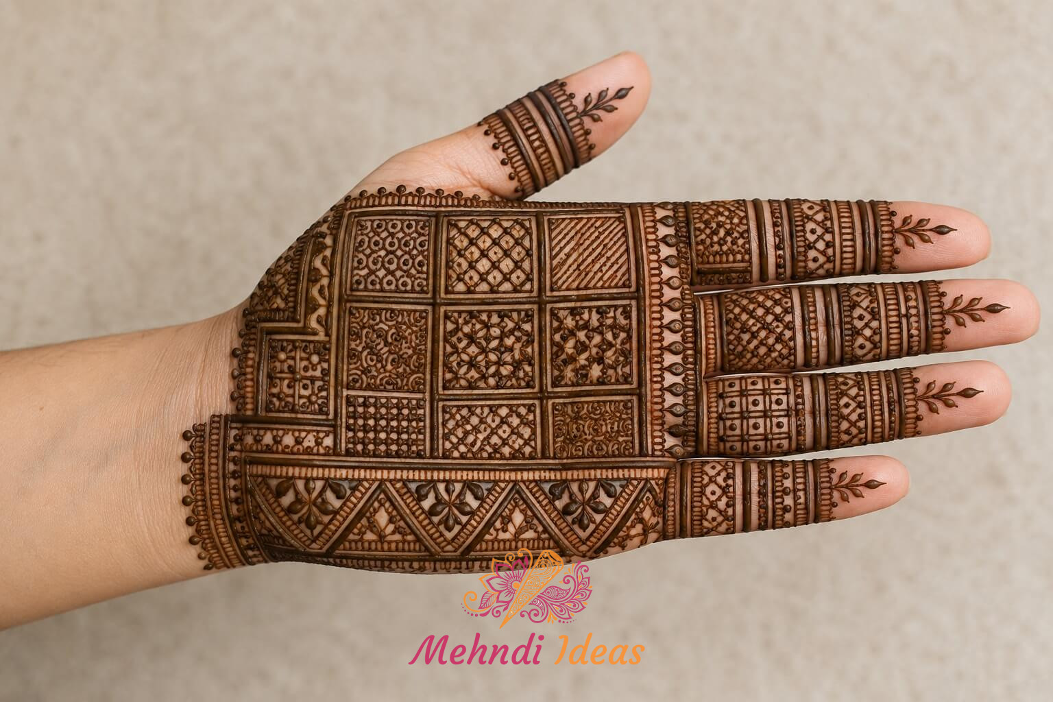 Chaukhand Jyometric Bharva Mehndi Design Front Hand